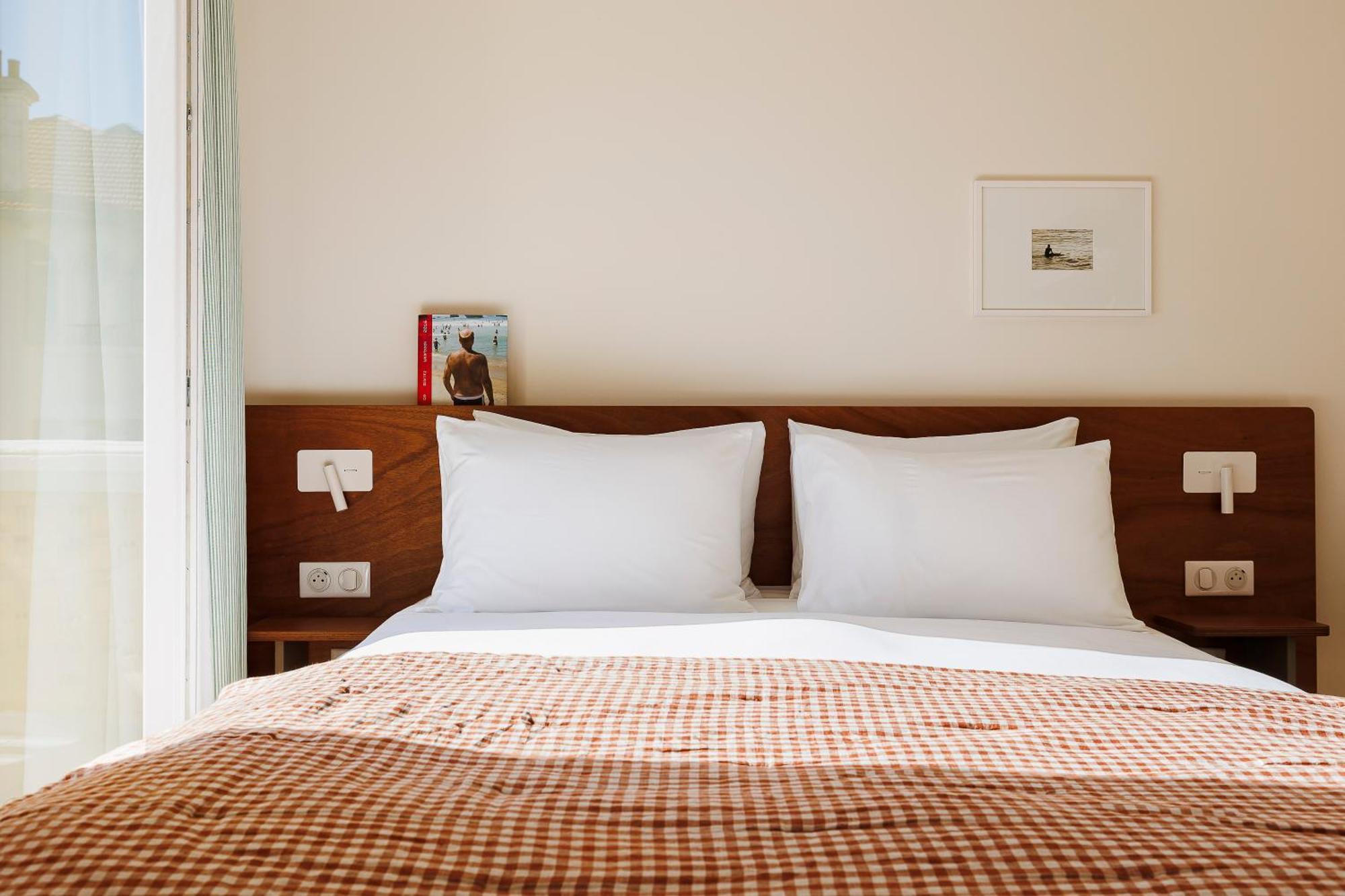 Double Room,1695739037:JPEG